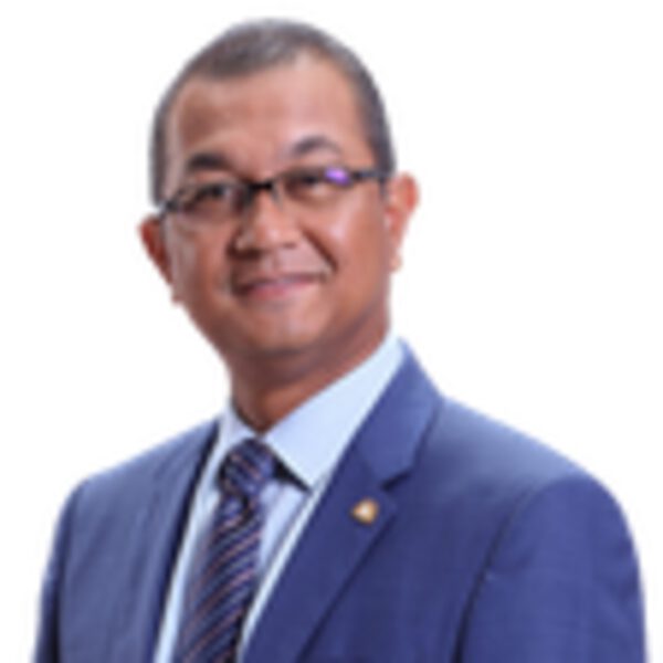 Portrait of YB Dato' Lukman bin Abu Bakar